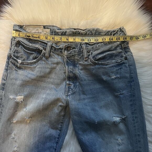 Abercrombie & Fitch Kilburn Low Rise Bootcut Jeans 32 x 34 Light Wash Distressed - Picture 4 of 13
